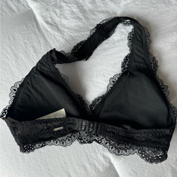 NWOT Gilly hicks halter bralette - Picture 2 of 3